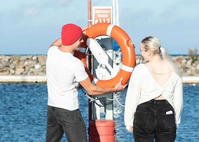 Apartment Merevaatega Majutus Sadamas